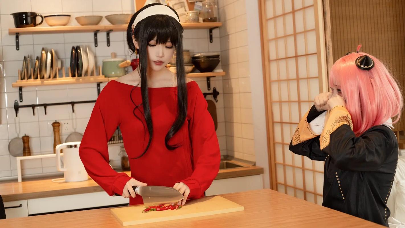 Spy Family Outfit - Kostium Cosplay Spy x Family Yor